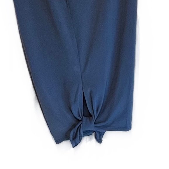 Susan Graver blue Capri Dress Pants with Ties at Bottom NWOT SZ 2XP - Picture 6 of 6